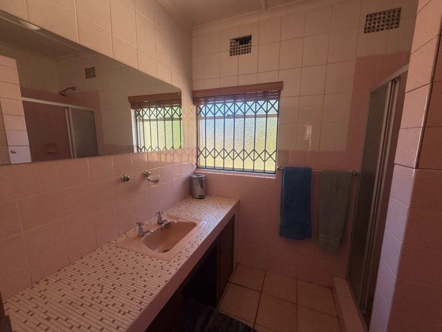 3 Bedroom Property for Sale in Rondebult Gauteng