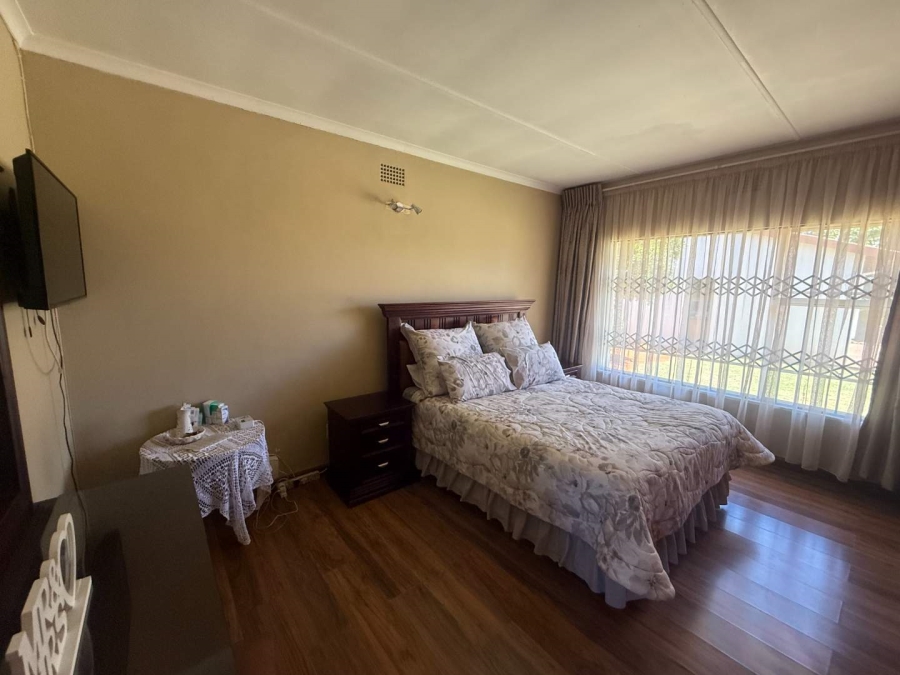 3 Bedroom Property for Sale in Rondebult Gauteng