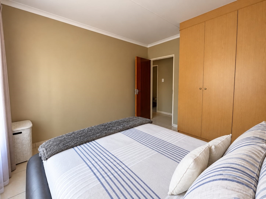 3 Bedroom Property for Sale in Amberfield Crest Estate Gauteng