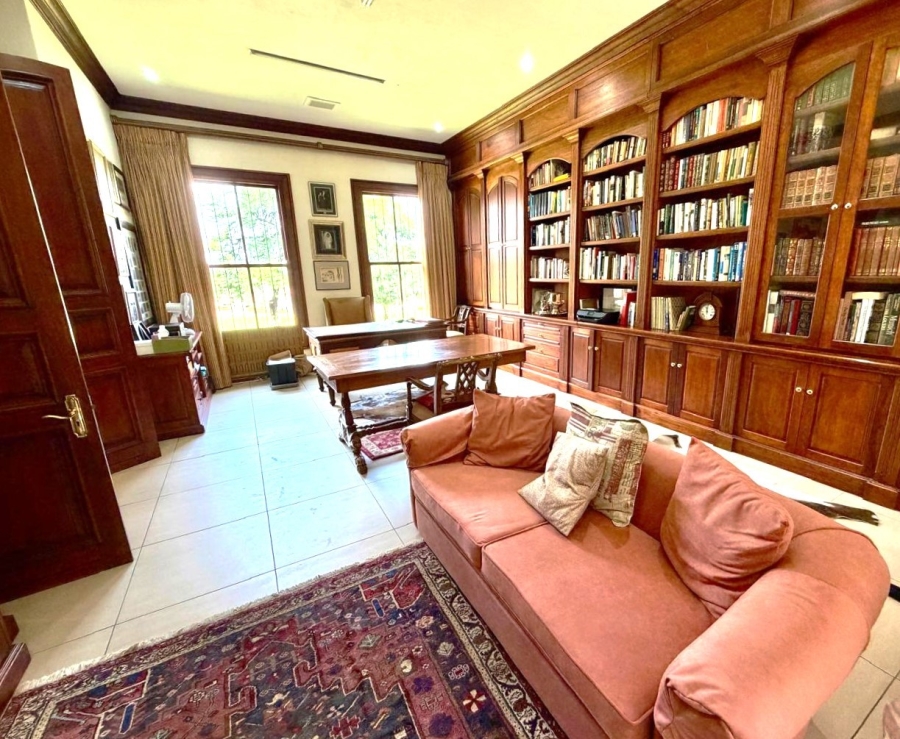4 Bedroom Property for Sale in Faerie Glen Gauteng
