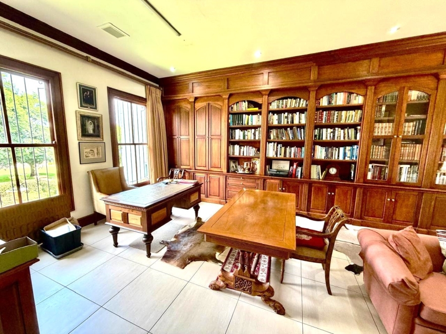 4 Bedroom Property for Sale in Faerie Glen Gauteng