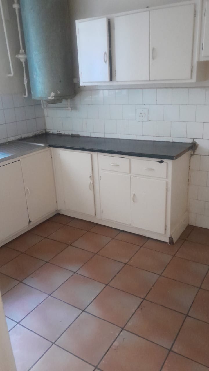 To Let 1 Bedroom Property for Rent in Berea Gauteng