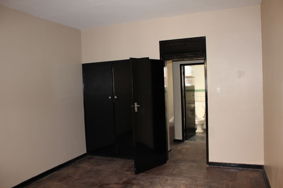 To Let 2 Bedroom Property for Rent in Berea Gauteng