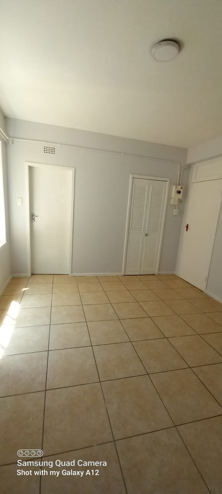 To Let 3 Bedroom Property for Rent in Hillbrow Gauteng