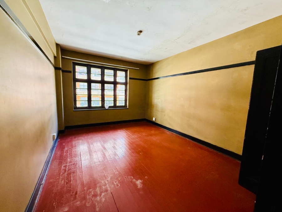 To Let 2 Bedroom Property for Rent in Hillbrow Gauteng