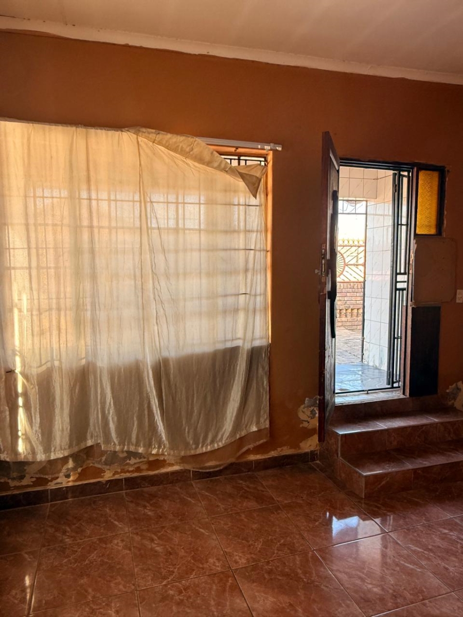 3 Bedroom Property for Sale in Soshanguve JJ Gauteng