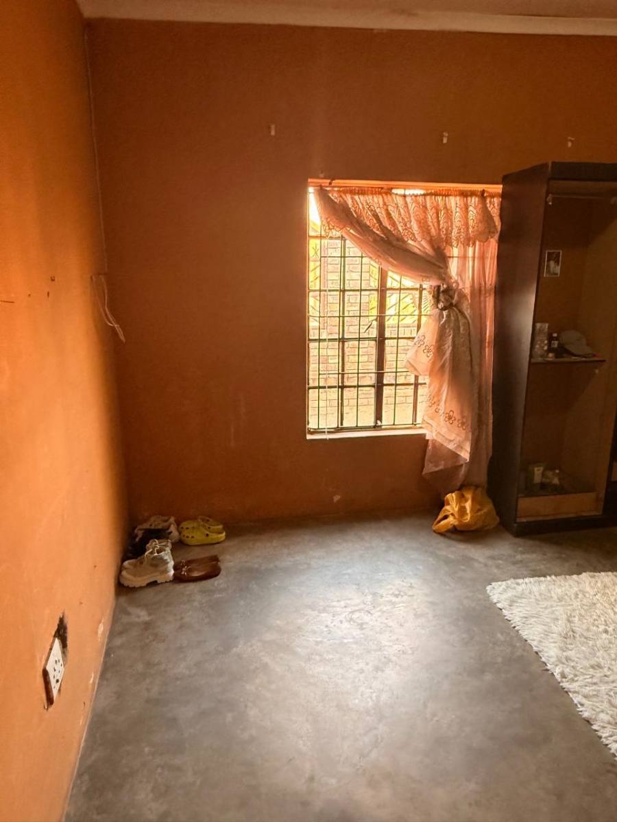 3 Bedroom Property for Sale in Soshanguve JJ Gauteng
