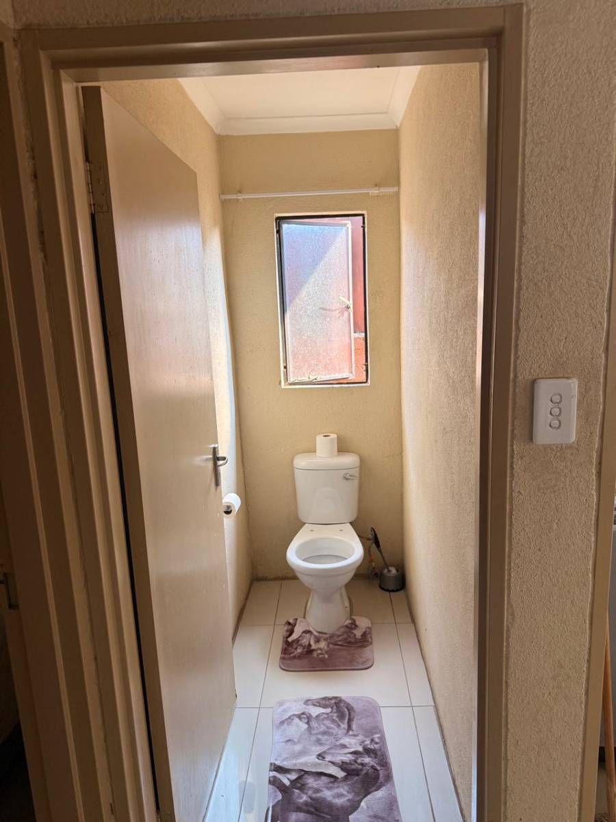 3 Bedroom Property for Sale in Soshanguve VV Gauteng