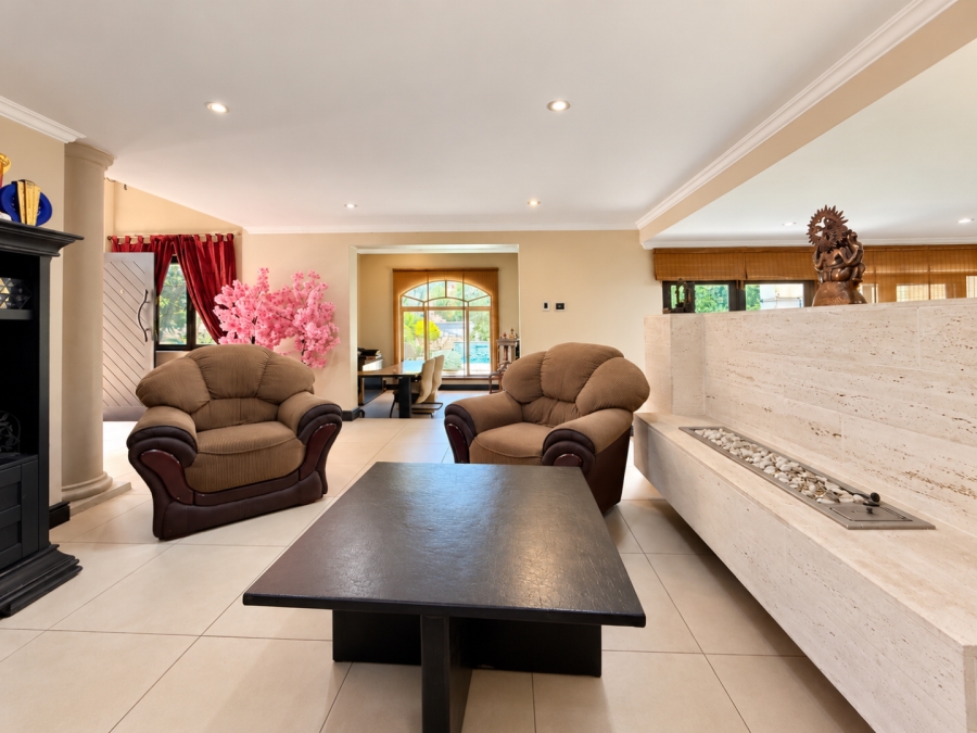 3 Bedroom Property for Sale in Glenvista Gauteng