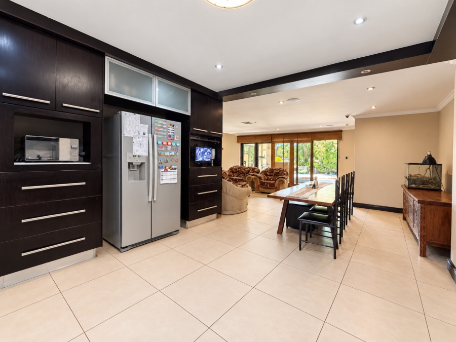 3 Bedroom Property for Sale in Glenvista Gauteng