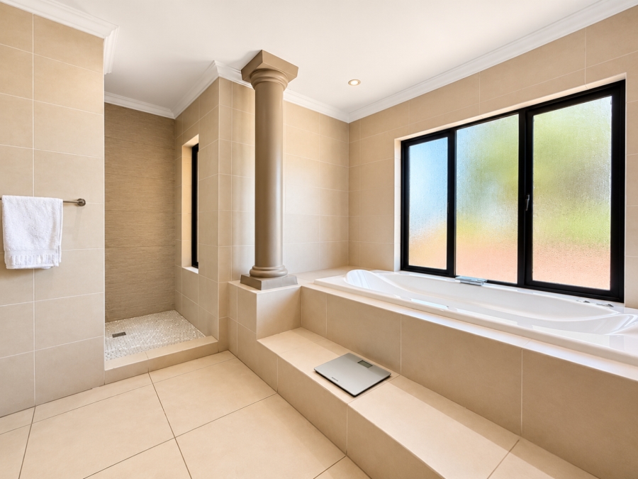 3 Bedroom Property for Sale in Glenvista Gauteng