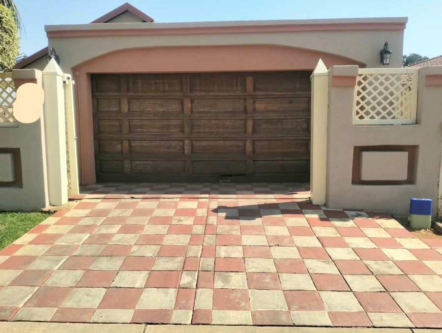 3 Bedroom Property for Sale in Danville Gauteng