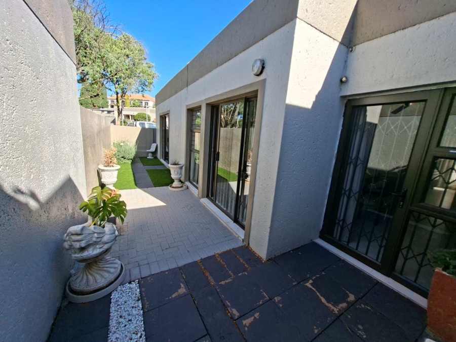 To Let 3 Bedroom Property for Rent in Morningside Gauteng