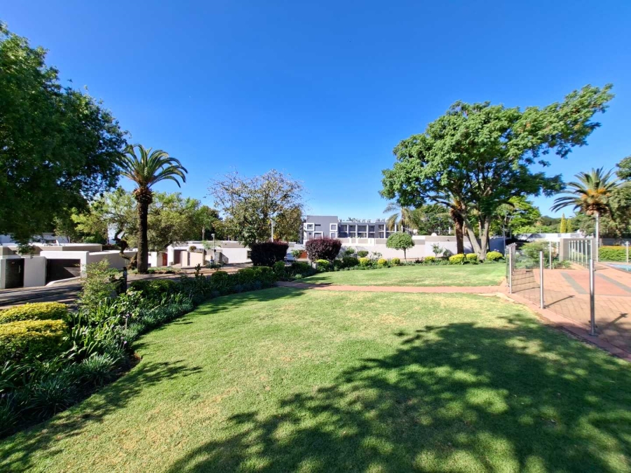 To Let 3 Bedroom Property for Rent in Morningside Gauteng