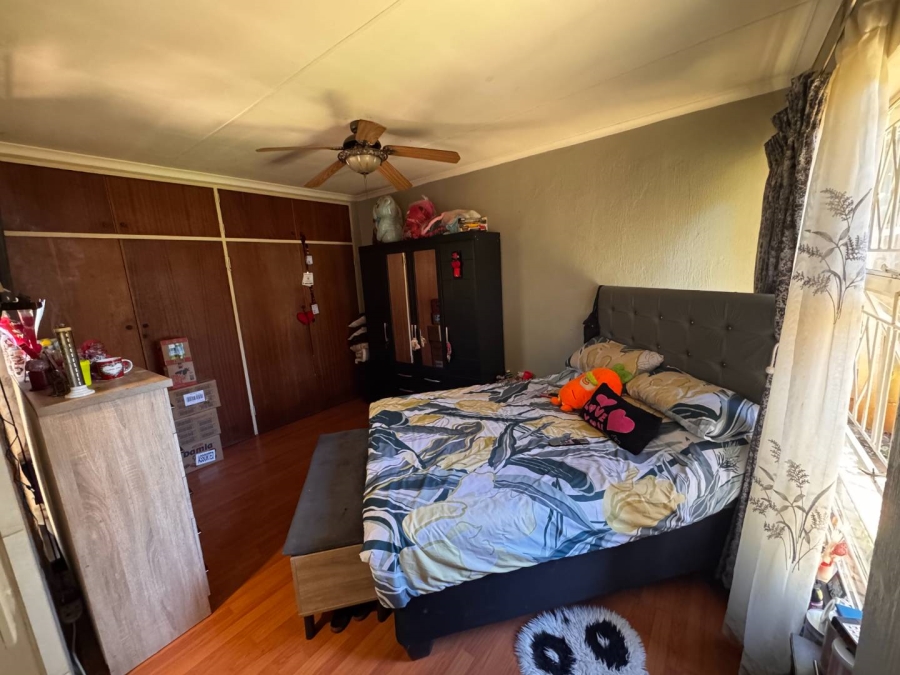 3 Bedroom Property for Sale in Verwoerdpark Gauteng