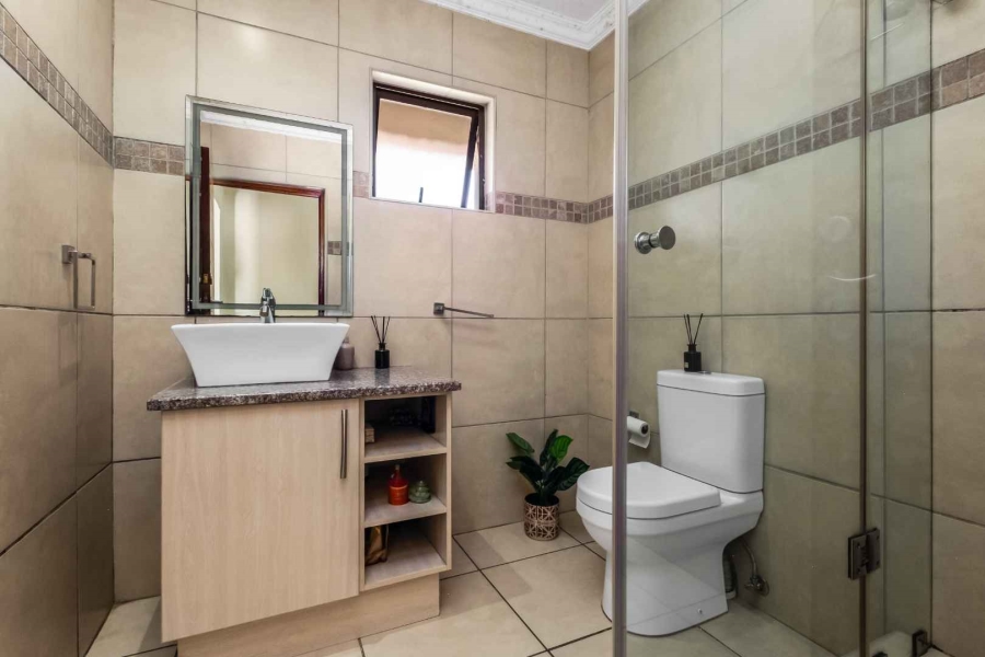 4 Bedroom Property for Sale in Northcliff Gauteng
