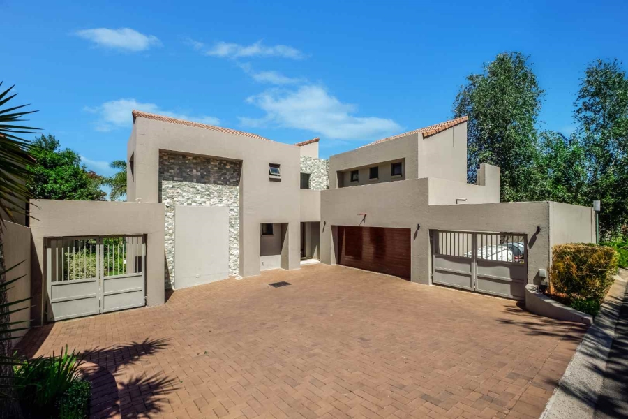 4 Bedroom Property for Sale in Northcliff Gauteng
