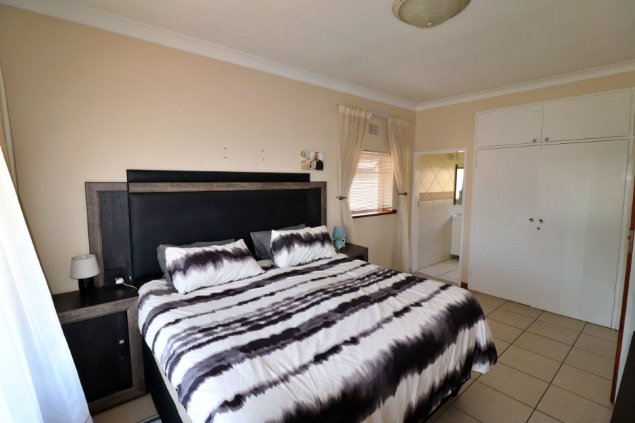 4 Bedroom Property for Sale in Sunnyridge Gauteng