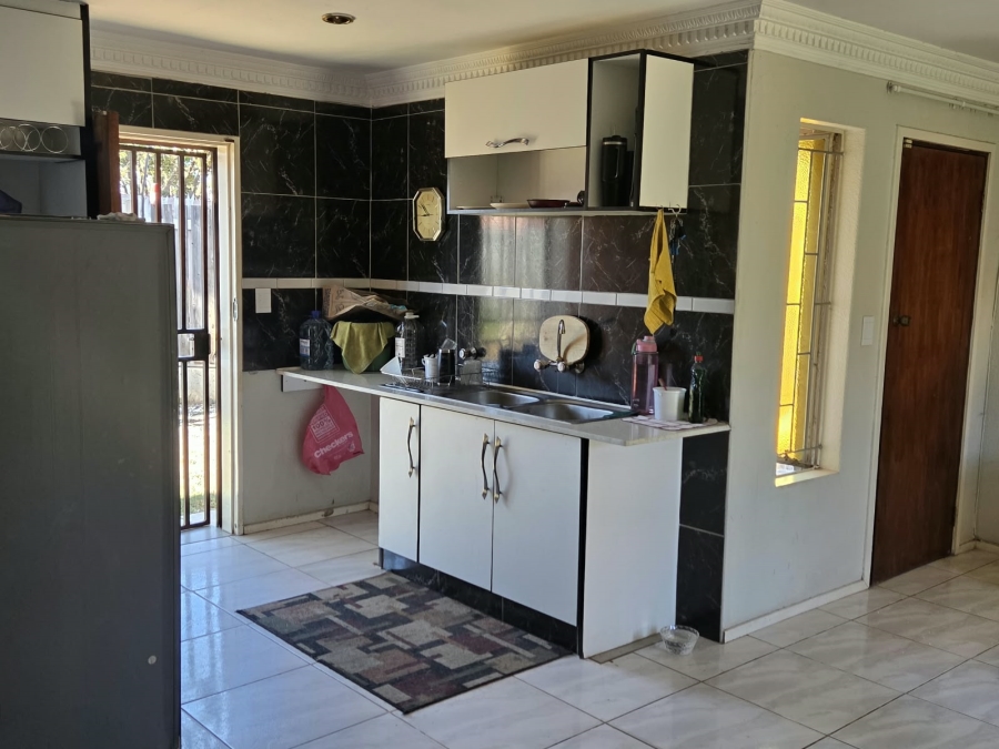 To Let 3 Bedroom Property for Rent in Doornpoort Gauteng