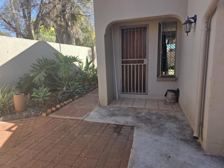 To Let 3 Bedroom Property for Rent in Doornpoort Gauteng