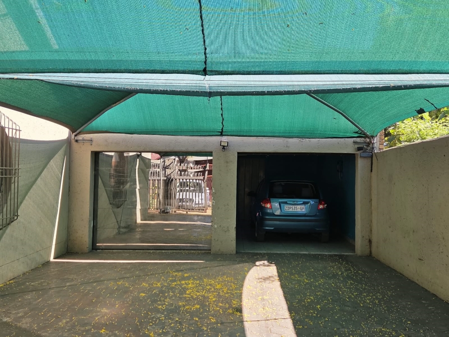 To Let 3 Bedroom Property for Rent in Doornpoort Gauteng