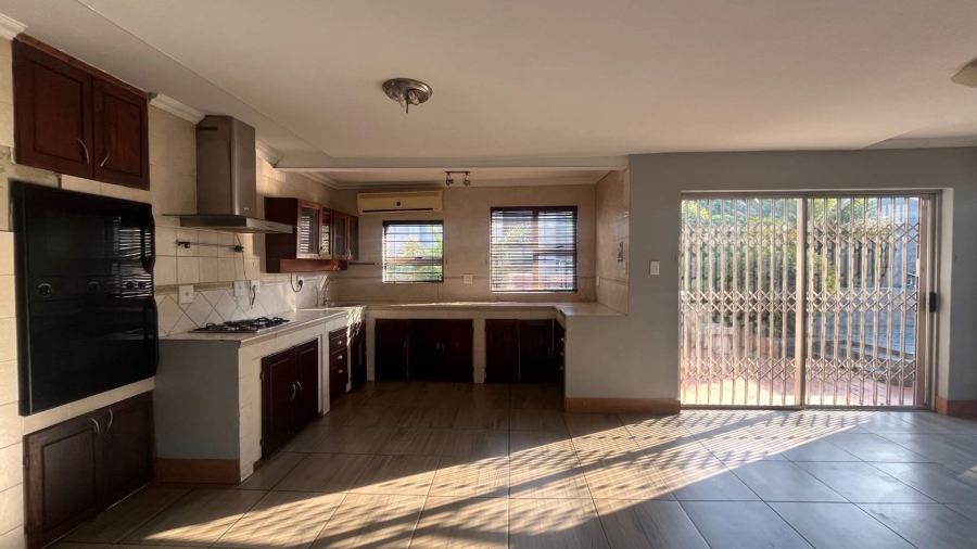 To Let 3 Bedroom Property for Rent in Westdene Gauteng