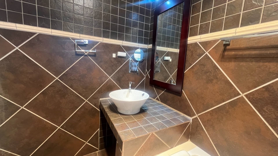To Let 3 Bedroom Property for Rent in Westdene Gauteng