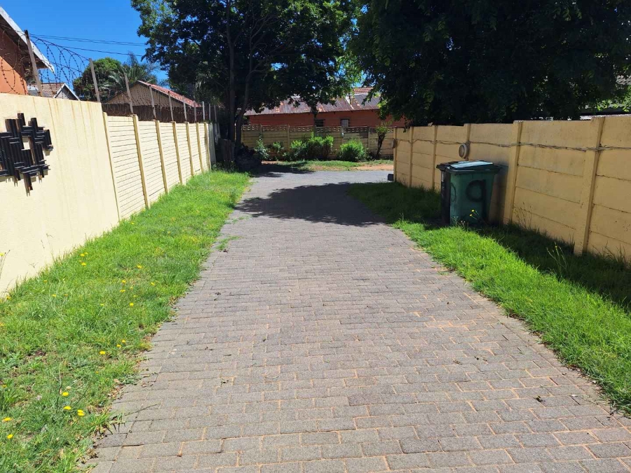 3 Bedroom Property for Sale in Tulisa Park Gauteng