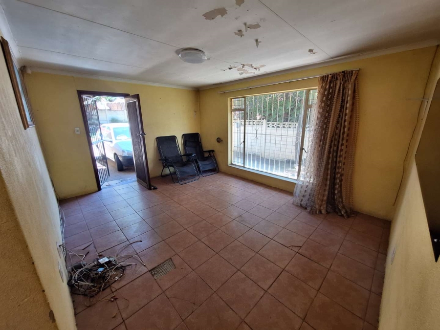 3 Bedroom Property for Sale in Tulisa Park Gauteng