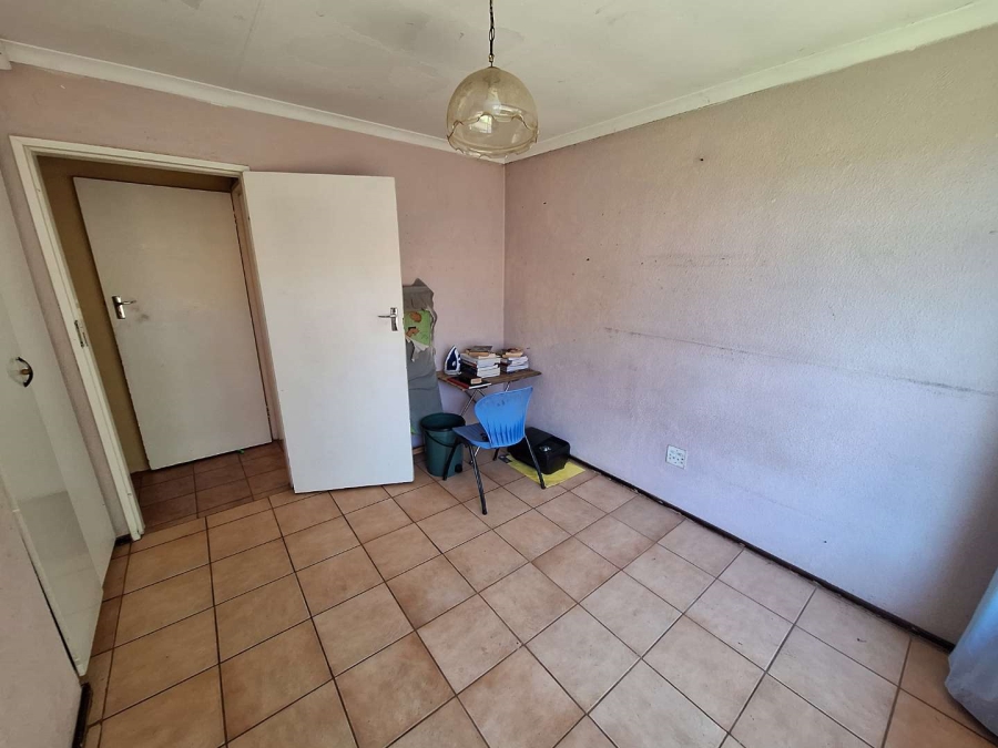 3 Bedroom Property for Sale in Tulisa Park Gauteng