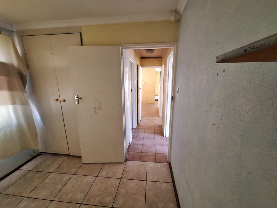 3 Bedroom Property for Sale in Tulisa Park Gauteng