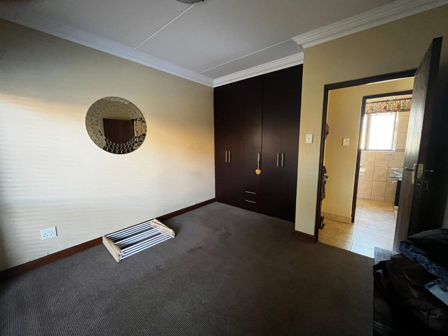 4 Bedroom Property for Sale in Pomona Gauteng