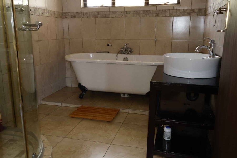 4 Bedroom Property for Sale in Pomona Gauteng