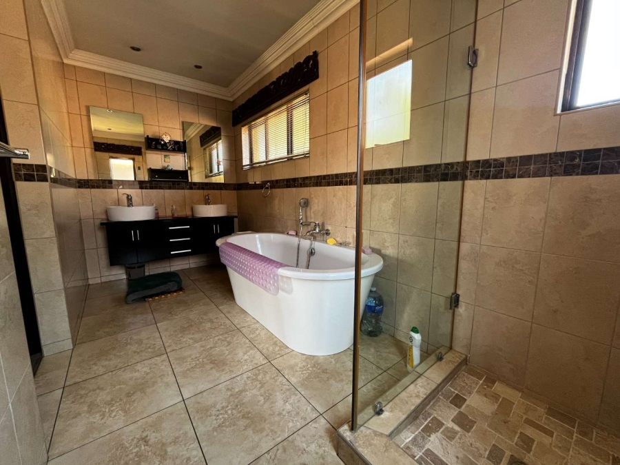 4 Bedroom Property for Sale in Pomona Gauteng
