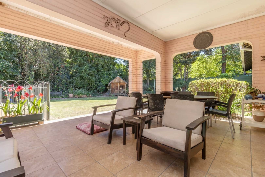 4 Bedroom Property for Sale in Gallo Manor Gauteng