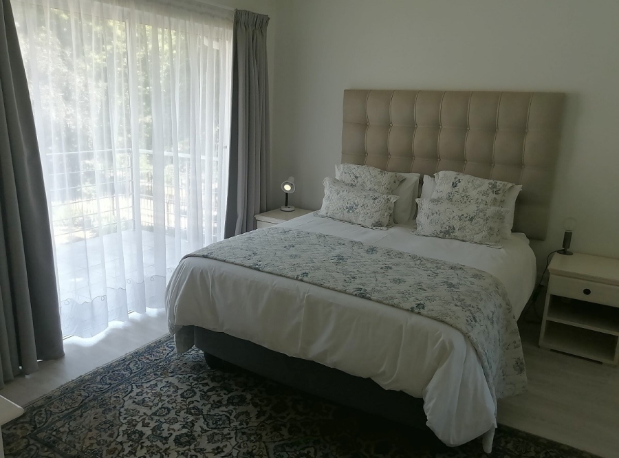 To Let 1 Bedroom Property for Rent in Gallo Manor Gauteng