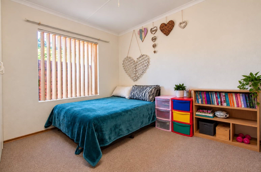 2 Bedroom Property for Sale in Wilro Park Gauteng