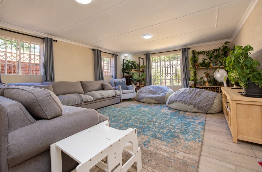 3 Bedroom Property for Sale in Wilgeheuwel Gauteng
