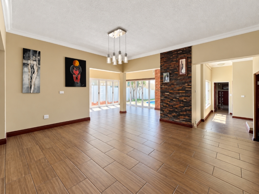 4 Bedroom Property for Sale in Heritage Hill Gauteng