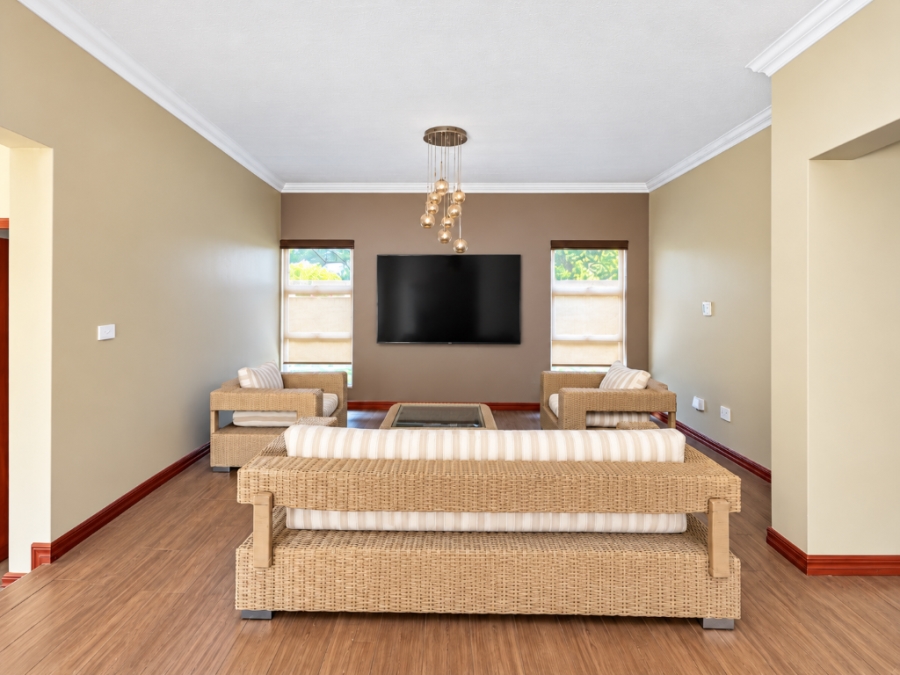 4 Bedroom Property for Sale in Heritage Hill Gauteng