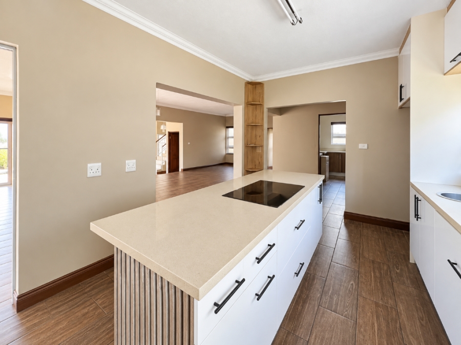 4 Bedroom Property for Sale in Heritage Hill Gauteng