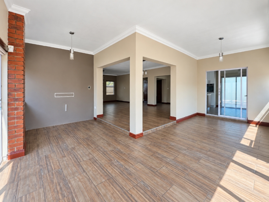 4 Bedroom Property for Sale in Heritage Hill Gauteng