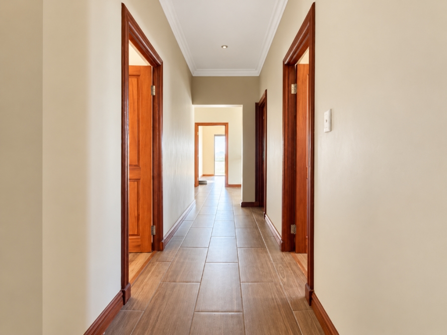 4 Bedroom Property for Sale in Heritage Hill Gauteng