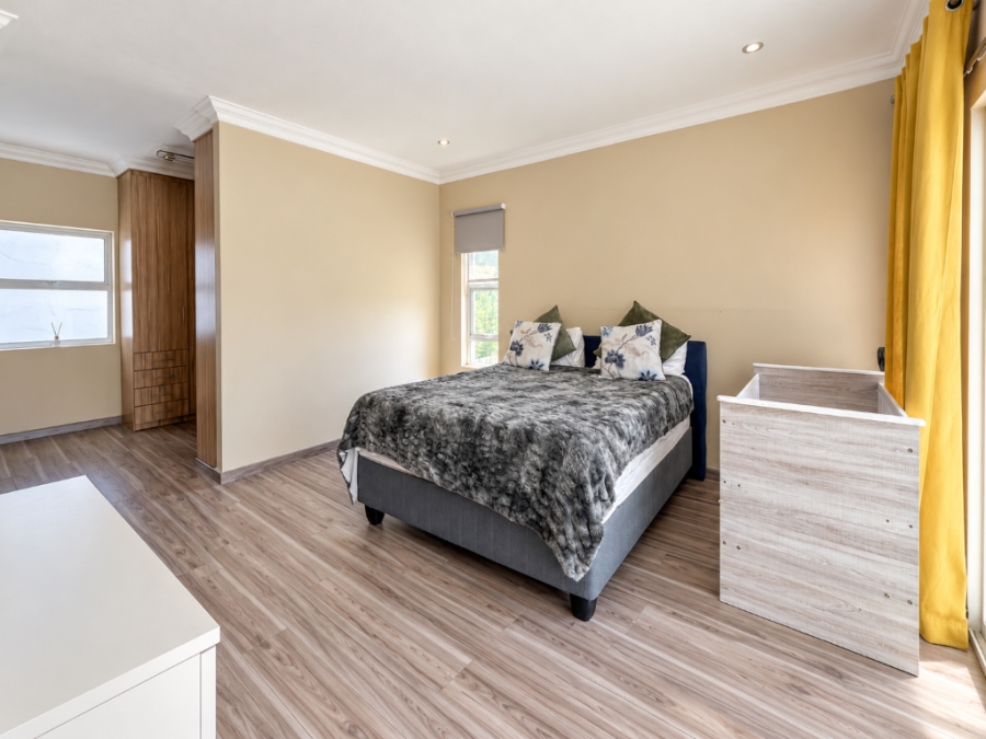 4 Bedroom Property for Sale in Heritage Hill Gauteng