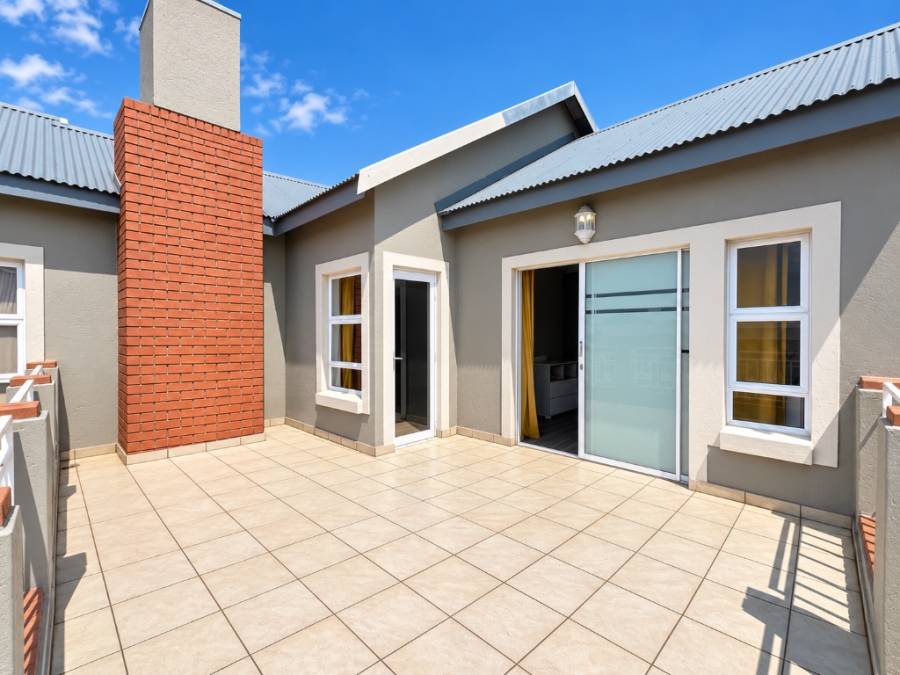 4 Bedroom Property for Sale in Heritage Hill Gauteng