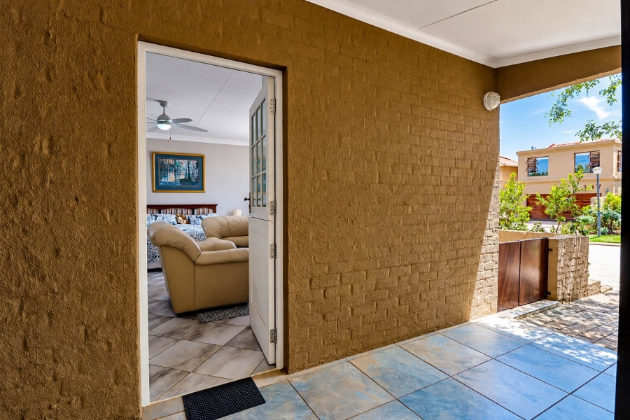 5 Bedroom Property for Sale in Centurion Golf Estate Gauteng