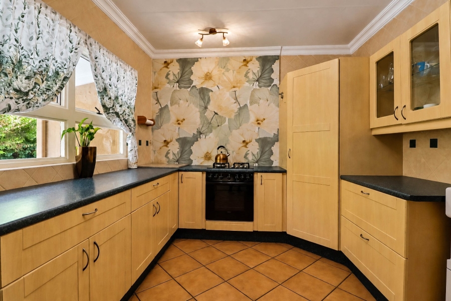 5 Bedroom Property for Sale in Centurion Golf Estate Gauteng