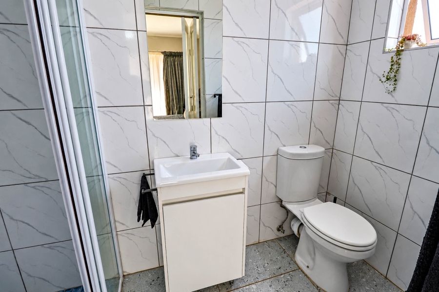 5 Bedroom Property for Sale in Centurion Golf Estate Gauteng