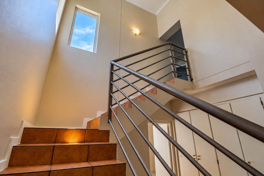 5 Bedroom Property for Sale in Centurion Golf Estate Gauteng