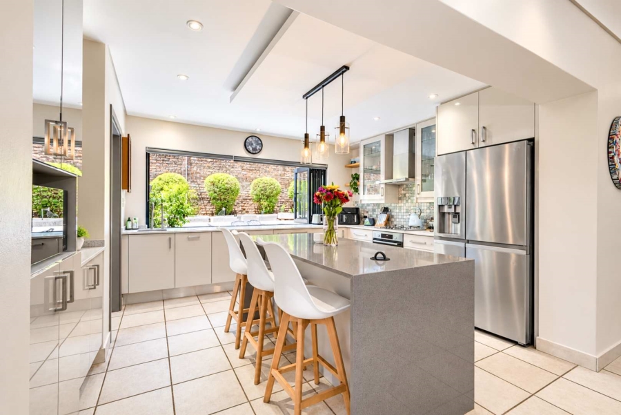 4 Bedroom Property for Sale in Dainfern Golf Estate Gauteng